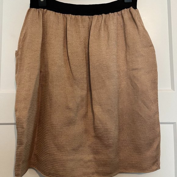 Skirt suit, single pleat slant pockets, huckabak linen fabric, MADE IN ITALY - Picture 9 of 13